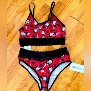 Betty Boop printed lace trim 2pc lingerie set L